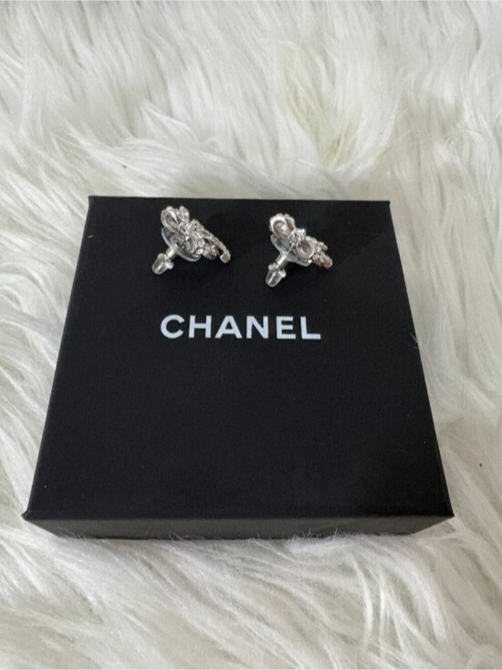 Chanel CC Stud Earrings - Picture 3 of 3